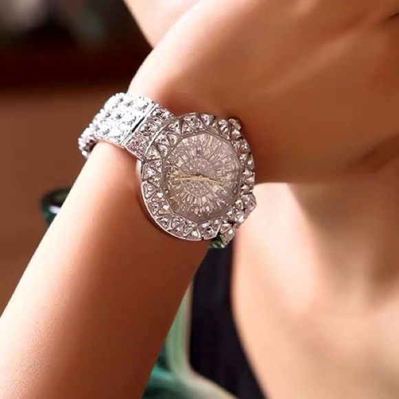 Crystal quartz watch waterproof 30 meters main image 4